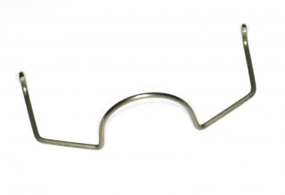 Exhaust valve cover spring clip